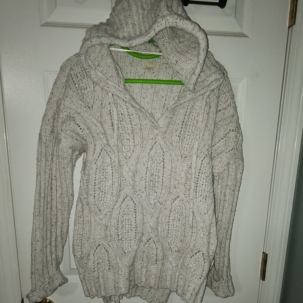 Womens knitted hooded sweater
